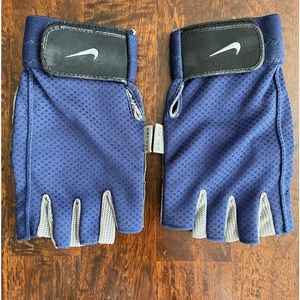 Nike weightlifting gloves X-LARGE